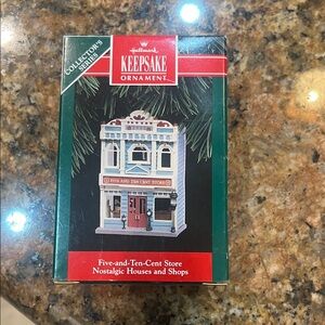 Hallmark Keepsake Ornament - Five-and-Ten-Cent Store
